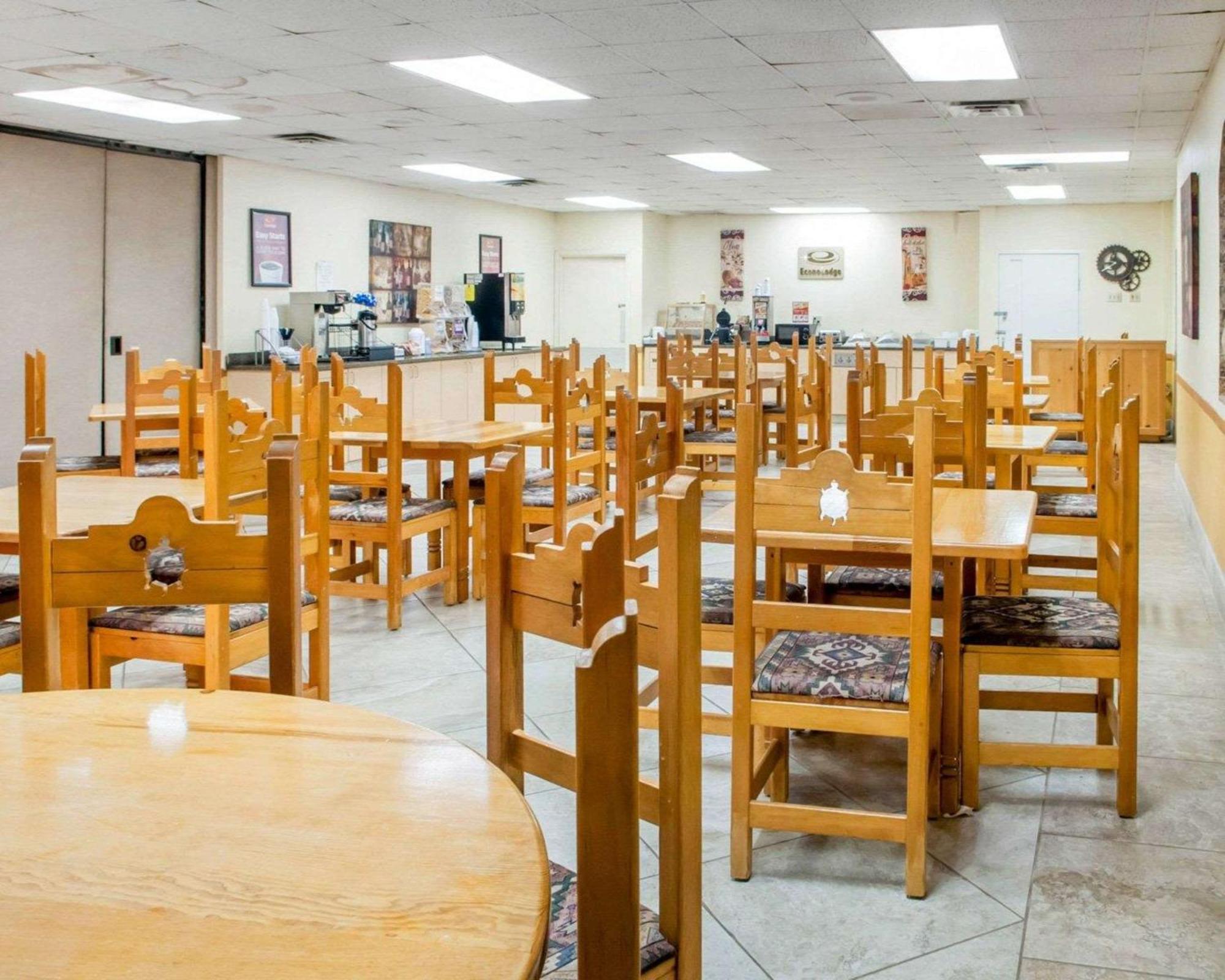 Econo Lodge Carlsbad Caverns Area Bagian luar foto
