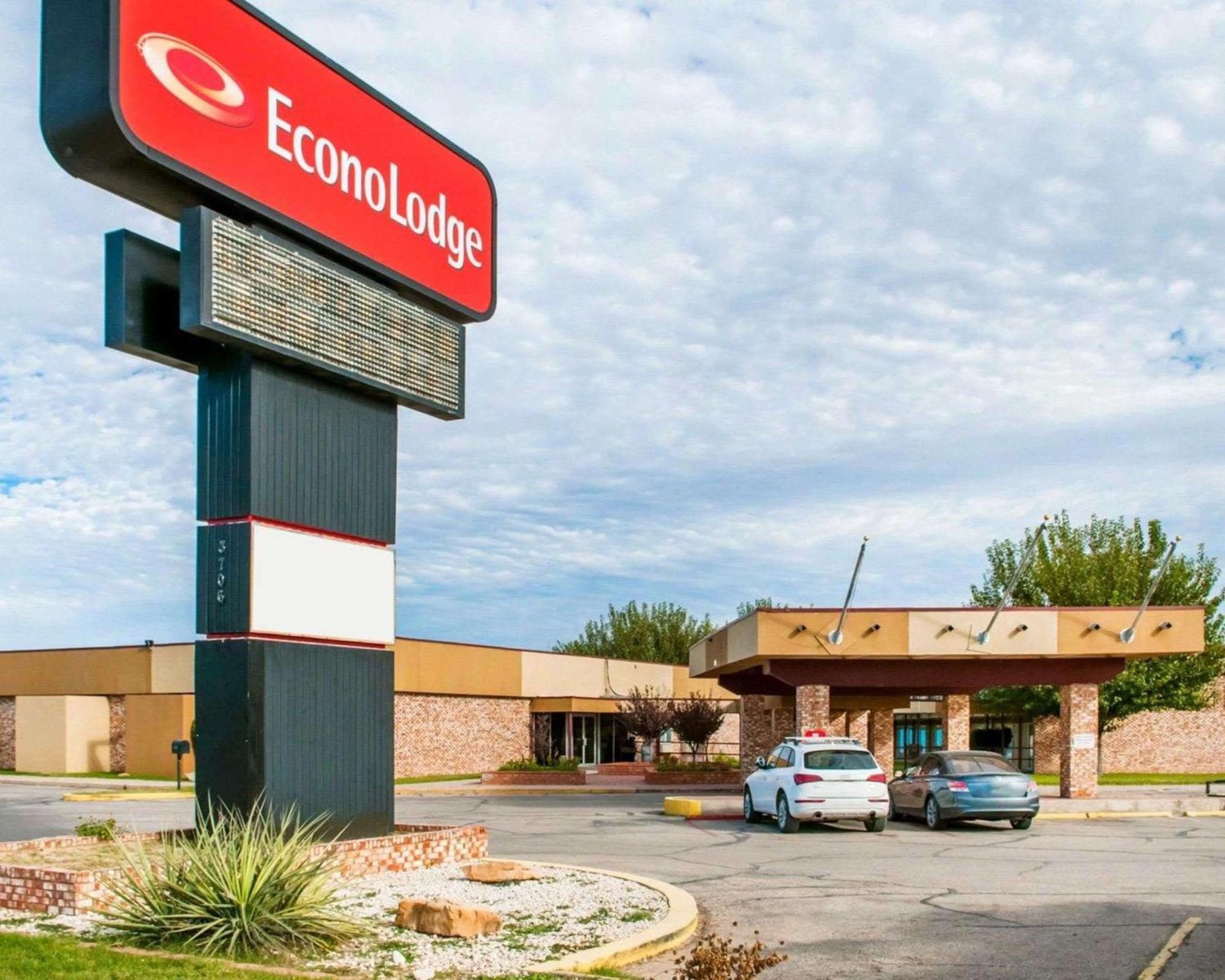 Econo Lodge Carlsbad Caverns Area Bagian luar foto