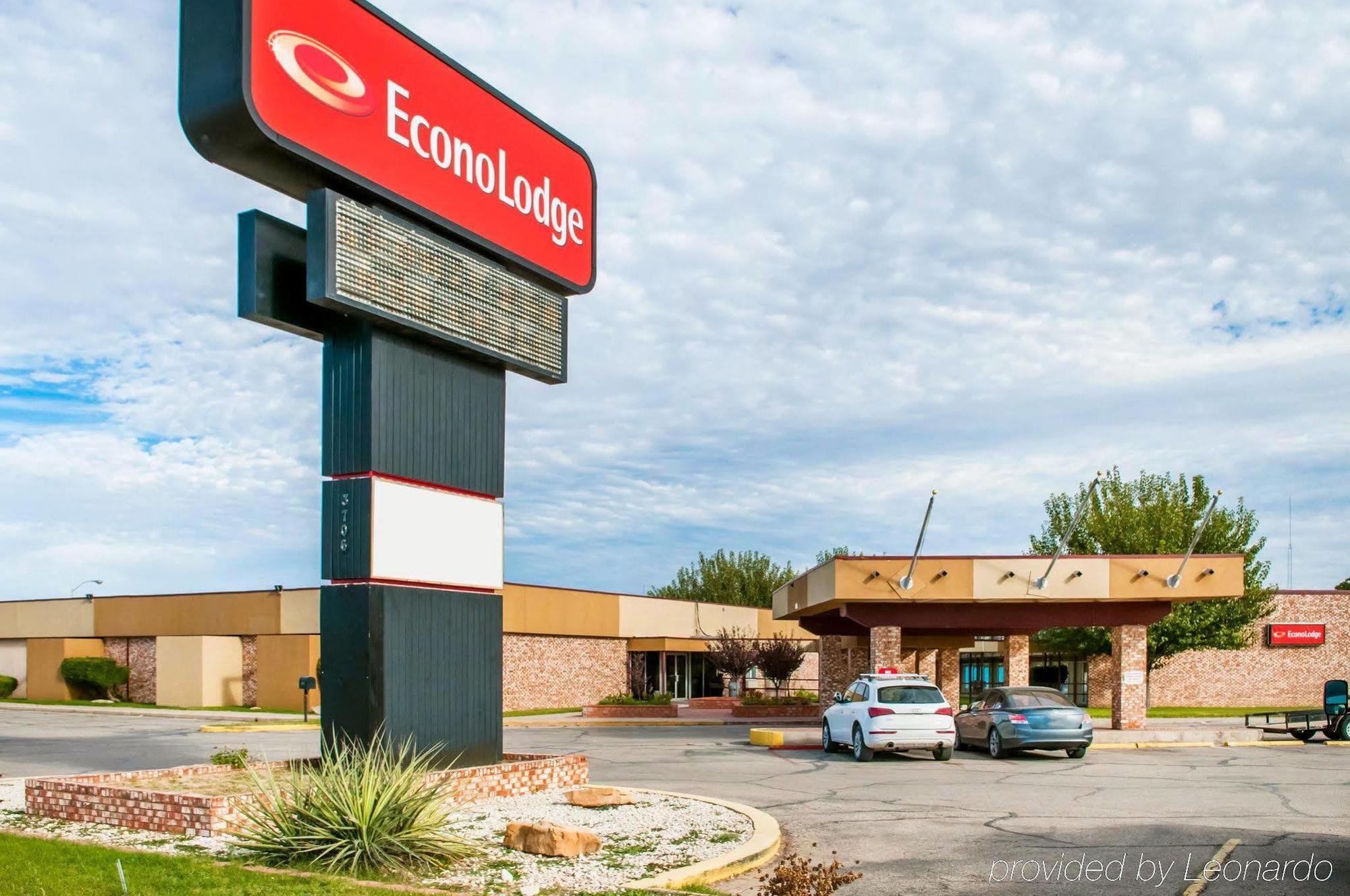 Econo Lodge Carlsbad Caverns Area Bagian luar foto