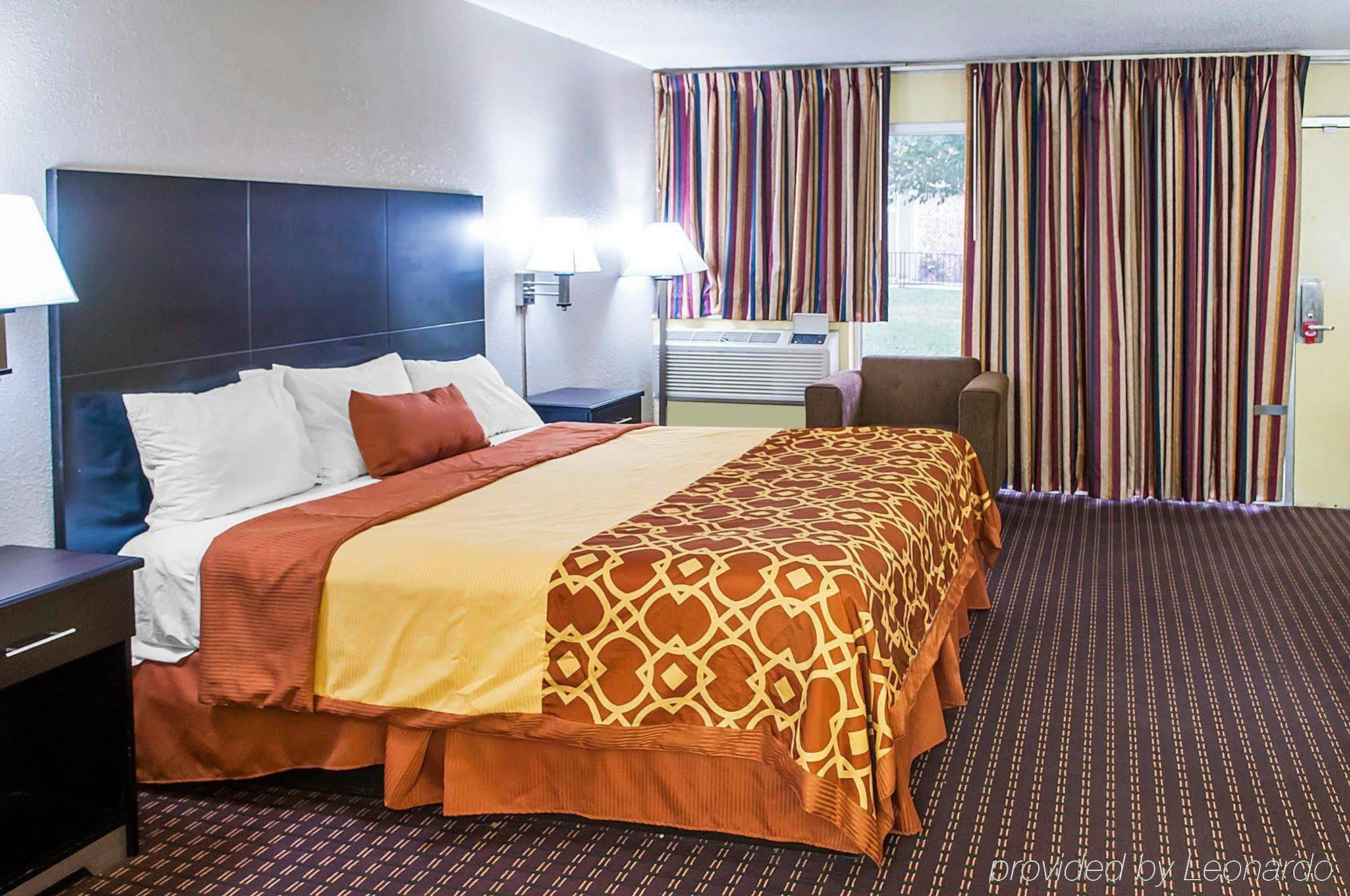 Econo Lodge Carlsbad Caverns Area Bagian luar foto
