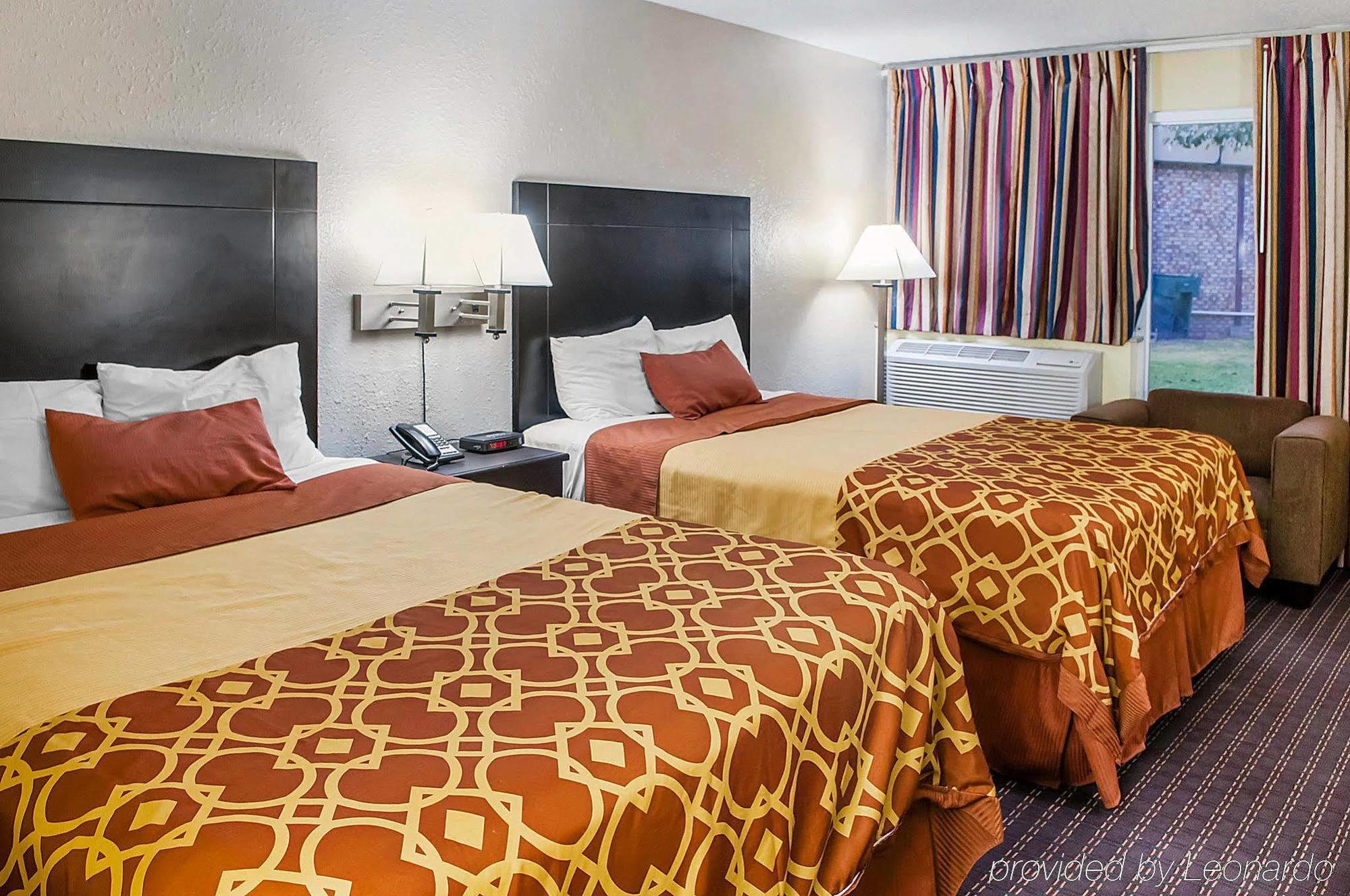 Econo Lodge Carlsbad Caverns Area Bagian luar foto
